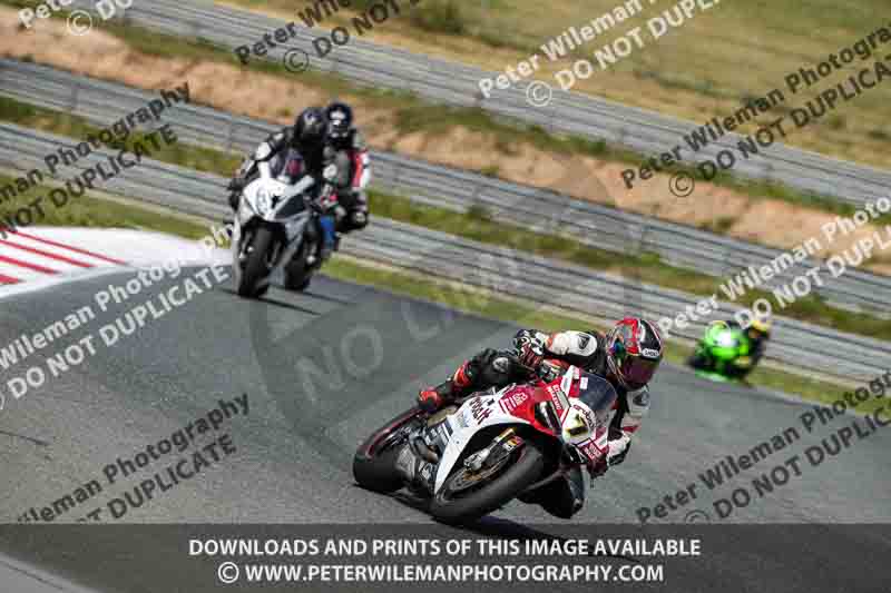cadwell no limits trackday;cadwell park;cadwell park photographs;cadwell trackday photographs;enduro digital images;event digital images;eventdigitalimages;navarra;no limits trackdays;peter wileman photography;racing digital images;trackday digital images;trackday photos